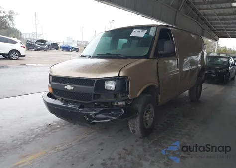 2005 Chevrolet Express z USA, uszkodzony, nr VIN 1GCGG25V651169404